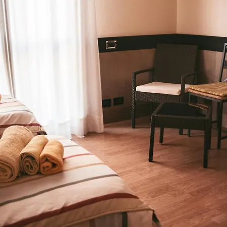 圣莫尼卡住宿加早餐旅馆 住宿加早餐酒店 佩罗
