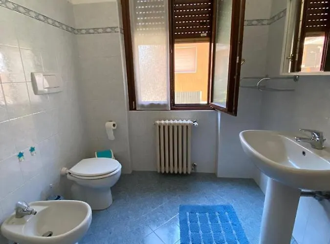 Santa Monica B&B 페로