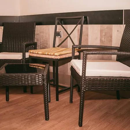 Santa Monica Bed & Breakfast