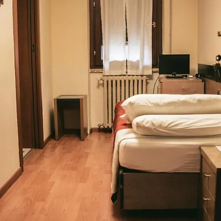 Santa Monica 3* Pero