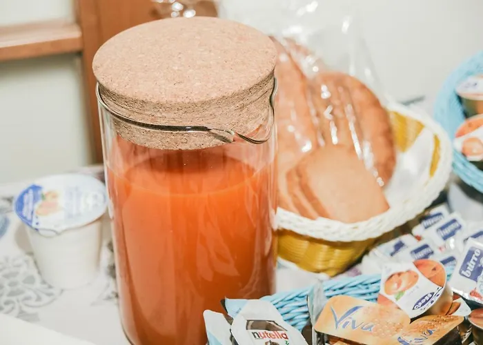 Santa Monica Alojamento de Acomodação e Pequeno-almoço